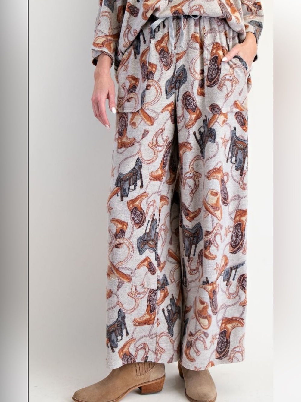 455 ❤️ easel WESTERN PRINTED BRUSHED HACCI PANTS
